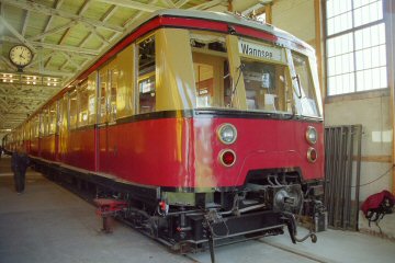 018_16m.jpg